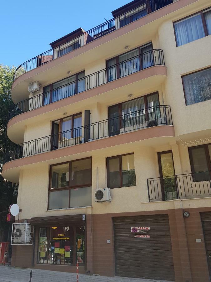 Bellatrix Apartment Varna Ngoại thất bức ảnh